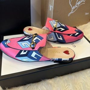 Gucci Princetown Satin Geometric Wallpaper Mule Slippers. Exclusive item!